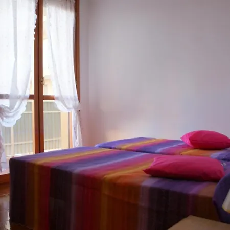 Apartment Relax With Your Family By The Pool - Beahost
