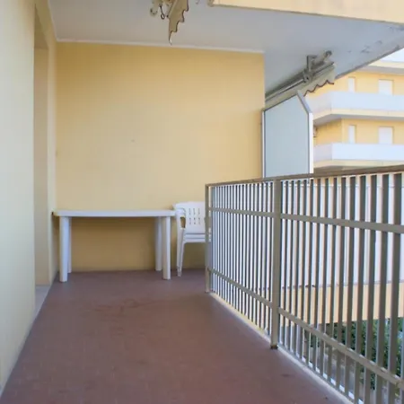 Relax With Your Family By The Pool - Beahost Apartment *