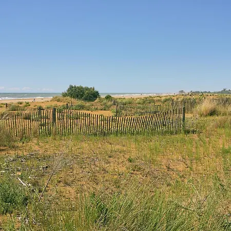 Relax With Your Family By The Pool - Beahost Апартаменты Бибионе